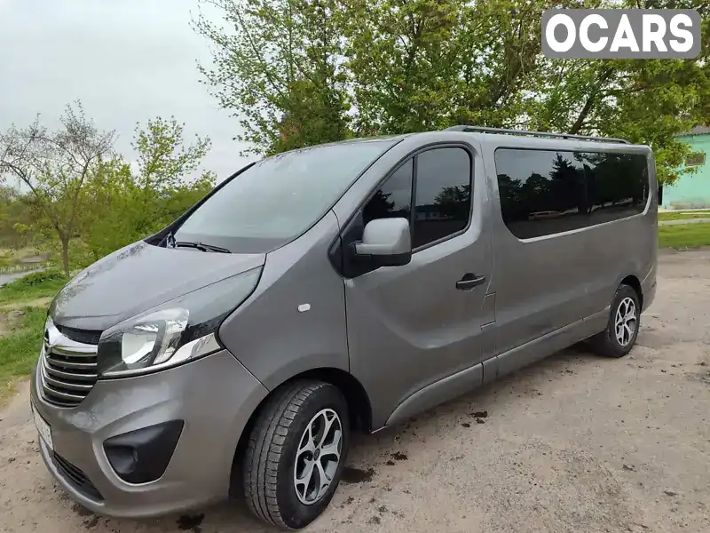 Мінівен Opel Vivaro 2015 1.6 л. Ручна / Механіка обл. Рівненська, Дубно - Фото 1/21