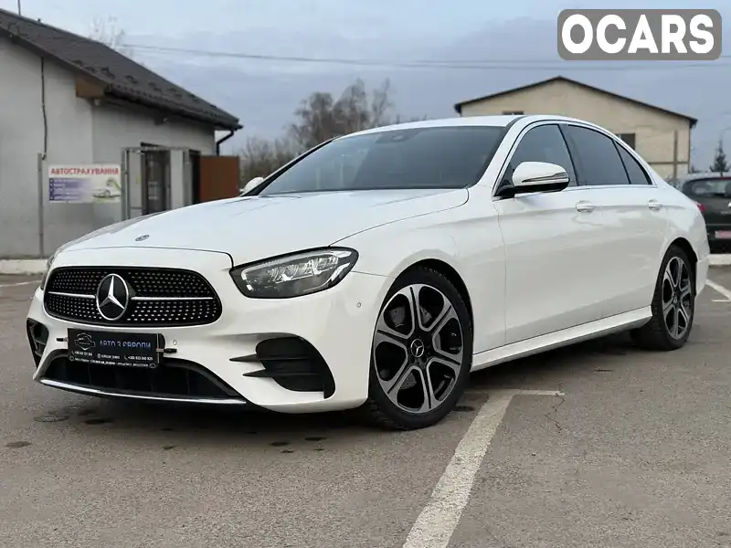 Седан Mercedes-Benz E-Class 2020 1.95 л. Автомат обл. Ровенская, Ровно - Фото 1/21