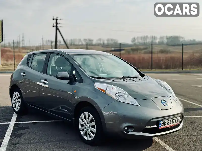 Хэтчбек Nissan Leaf 2017 null_content л. Вариатор обл. Ровенская, Ровно - Фото 1/16