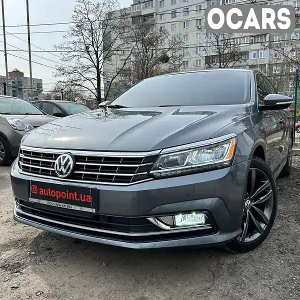 Седан Volkswagen Passat 2018 2 л. Автомат обл. Сумская, Сумы - Фото 1/21