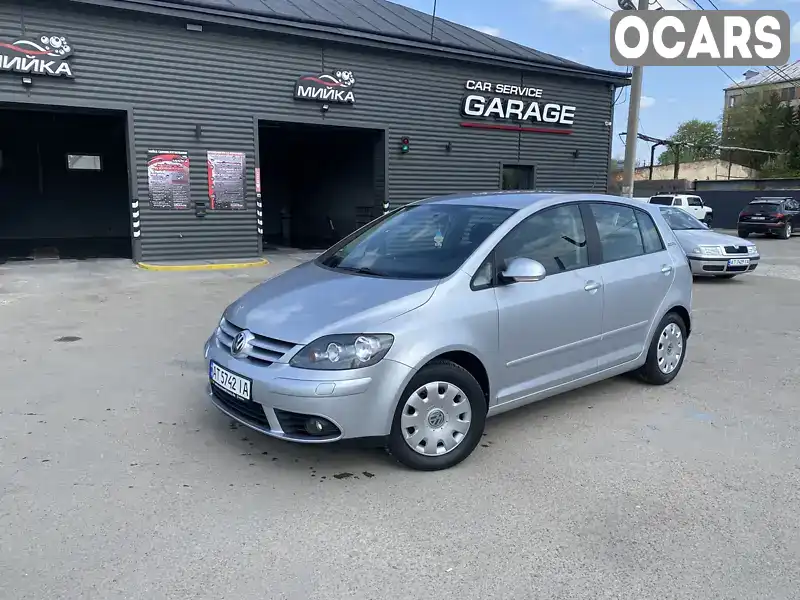 Хэтчбек Volkswagen Golf Plus 2006 1.6 л. Автомат обл. Ивано-Франковская, Тысменица - Фото 1/21