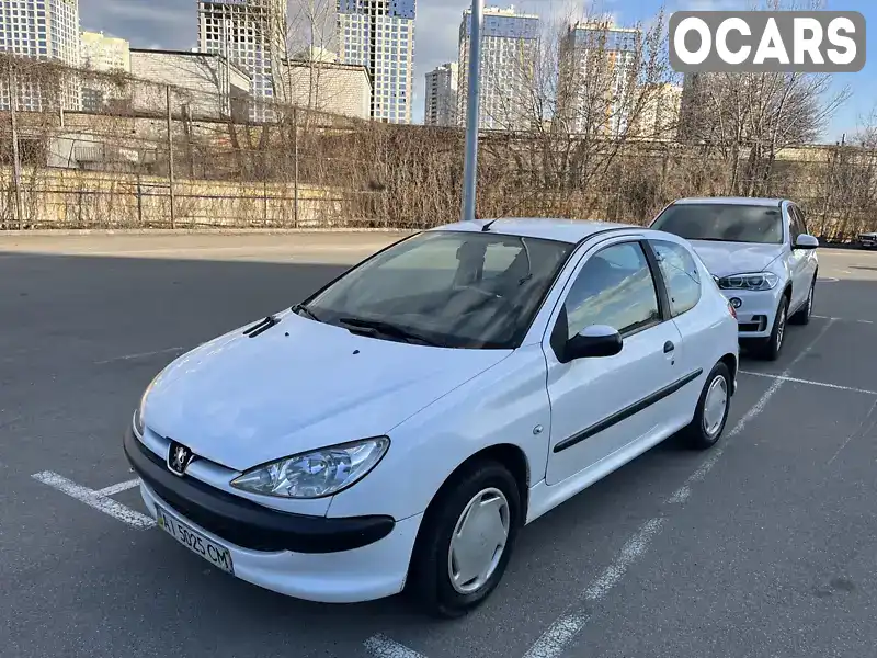 Хетчбек Peugeot 206 2006 1.36 л. Ручна / Механіка обл. Київська, Київ - Фото 1/17