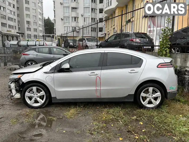 Хетчбек Chevrolet Volt 2014 1.4 л. Автомат обл. Київська, Київ - Фото 1/21