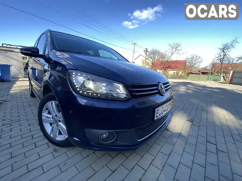 Мінівен Volkswagen Touran 2013 2 л. Ручна / Механіка обл. Закарпатська, Хуст - Фото 1/21