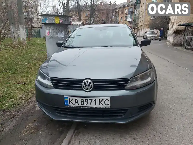 Седан Volkswagen Jetta 2012 1.98 л. Автомат обл. Киевская, Киев - Фото 1/15