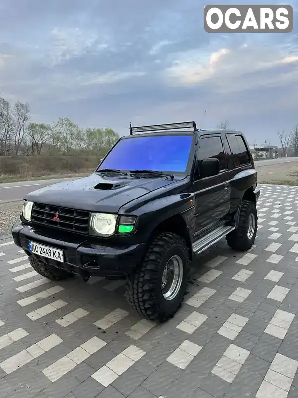 Внедорожник / Кроссовер Mitsubishi Pajero 2002 2.5 л. Ручная / Механика обл. Закарпатская, Ужгород - Фото 1/14