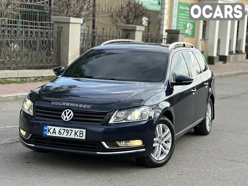 Универсал Volkswagen Passat 2012 1.4 л. Автомат обл. Черкасская, Умань - Фото 1/21