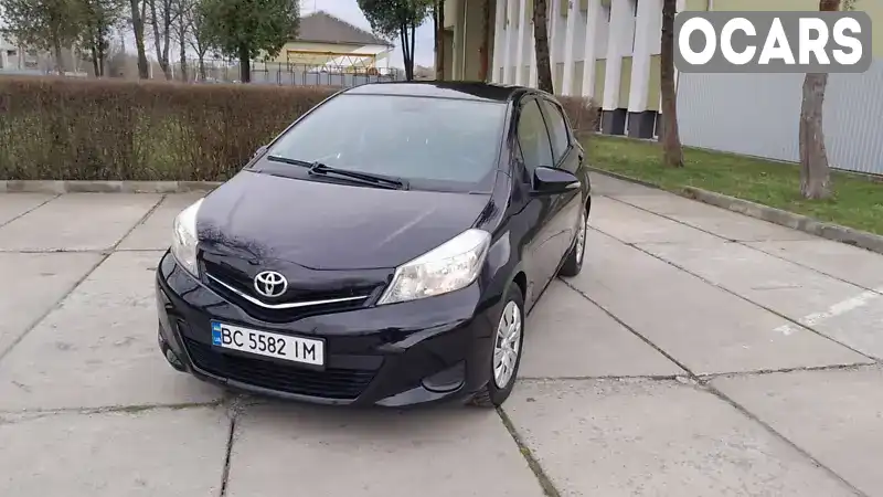 Хэтчбек Toyota Yaris 2012 1 л. Ручная / Механика обл. Львовская, Стрый - Фото 1/21