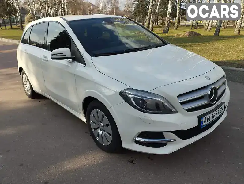 Хэтчбек Mercedes-Benz B-Class 2015 null_content л. Автомат обл. Житомирская, Житомир - Фото 1/21