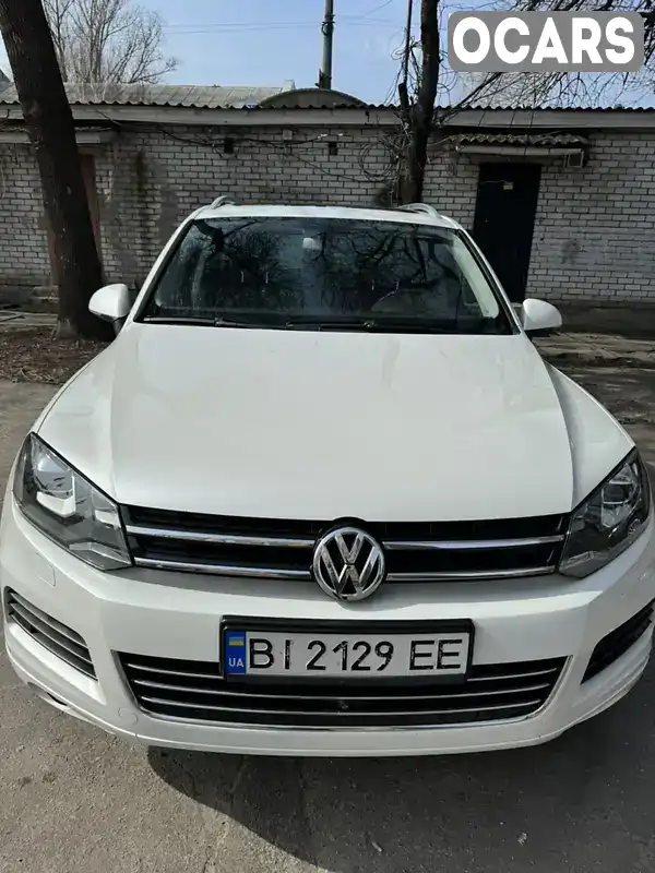 Позашляховик / Кросовер Volkswagen Touareg 2014 2.97 л. Автомат обл. Полтавська, Кременчук - Фото 1/21