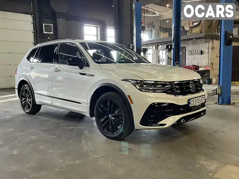 Позашляховик / Кросовер Volkswagen Tiguan 2022 2 л. Автомат обл. Чернівецька, Чернівці - Фото 1/21