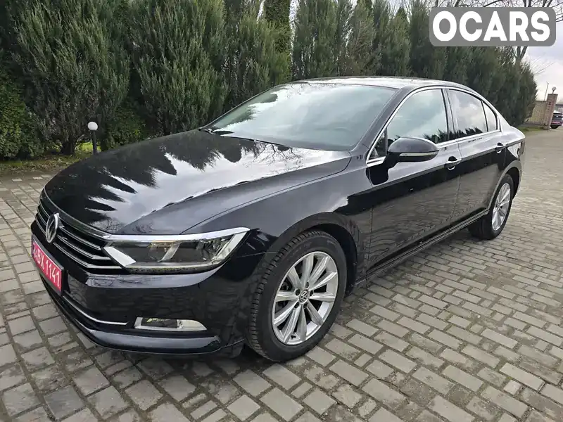 Седан Volkswagen Passat 2018 2 л. Автомат обл. Львовская, Самбор - Фото 1/21