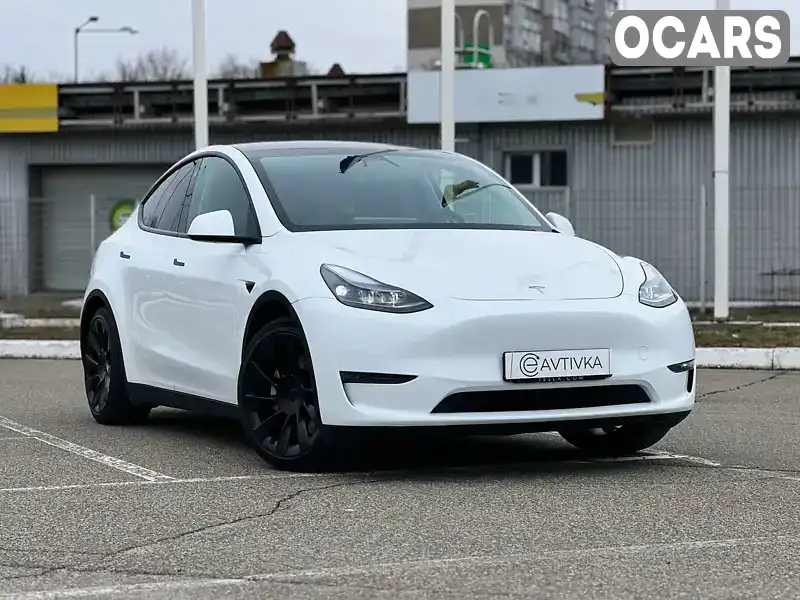 Внедорожник / Кроссовер Tesla Model Y 2023 null_content л. Автомат обл. Киевская, Киев - Фото 1/21