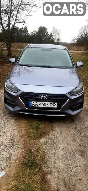 Седан Hyundai Accent 2017 1.37 л. Автомат обл. Черниговская, Остер - Фото 1/11