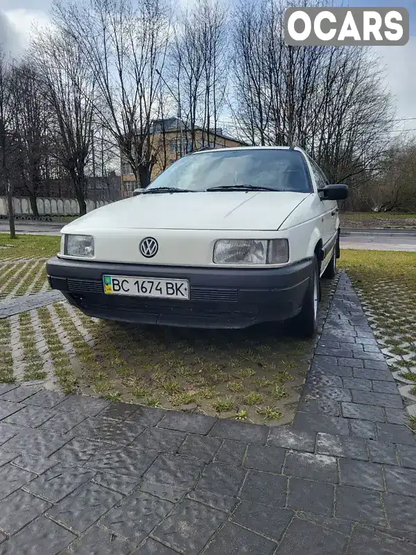 Универсал Volkswagen Passat 1992 1.8 л. Ручная / Механика обл. Львовская, Львов - Фото 1/21