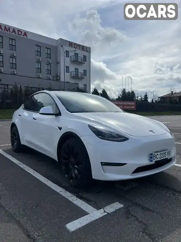 Внедорожник / Кроссовер Tesla Model Y 2022 null_content л. Автомат обл. Львовская, Львов - Фото 1/21