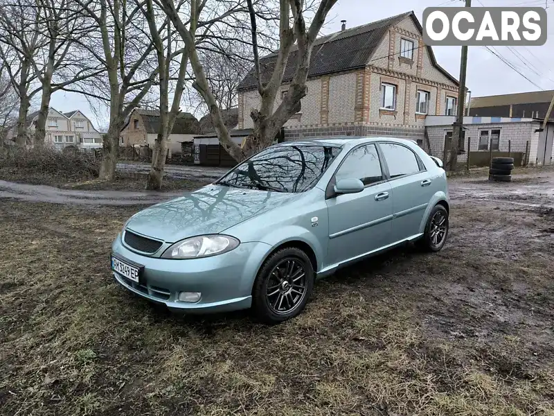 Хэтчбек Chevrolet Lacetti 2006 1.6 л. Ручная / Механика обл. Винницкая, Козятин - Фото 1/21