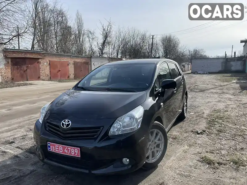 Мінівен Toyota Verso 2010 2.2 л. Ручна / Механіка обл. Чернігівська, Чернігів - Фото 1/21