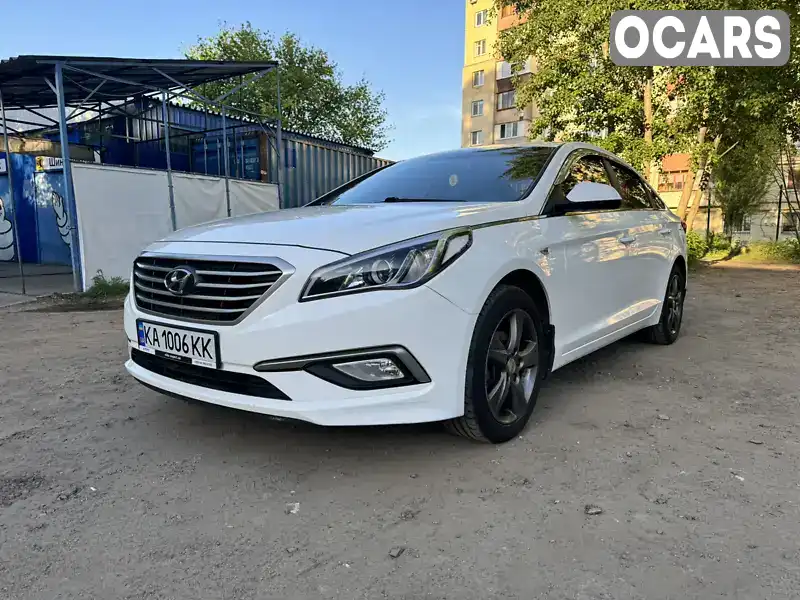 Седан Hyundai Sonata 2016 2 л. Автомат обл. Киевская, Киев - Фото 1/21