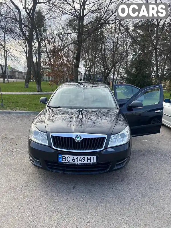 Лифтбек Skoda Octavia 2010 1.6 л. Ручная / Механика обл. Львовская, Львов - Фото 1/11