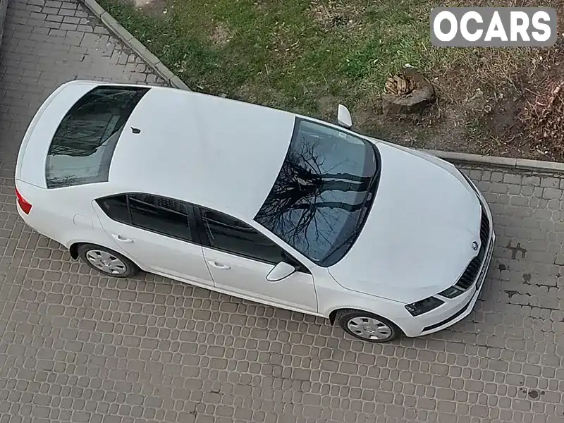 Ліфтбек Skoda Octavia 2019 1.6 л. Ручна / Механіка обл. Тернопільська, Збараж - Фото 1/11