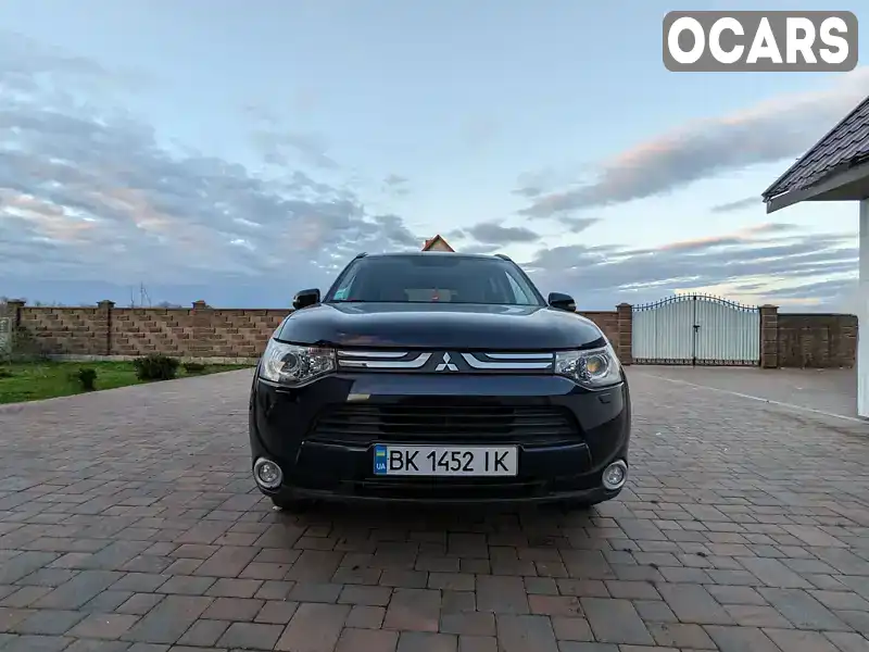 Внедорожник / Кроссовер Mitsubishi Outlander 2012 2.3 л. обл. Ровенская, Дубно - Фото 1/21