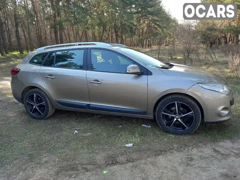 Універсал Renault Megane 2010 null_content л. Ручна / Механіка обл. Кіровоградська, Кропивницький (Кіровоград) - Фото 1/11