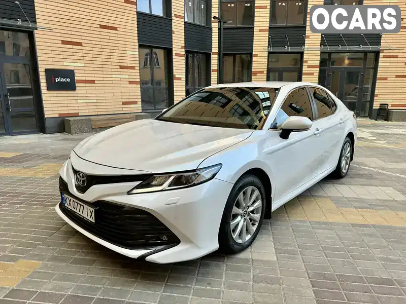 Седан Toyota Camry 2019 2.49 л. Автомат обл. Харьковская, Харьков - Фото 1/19