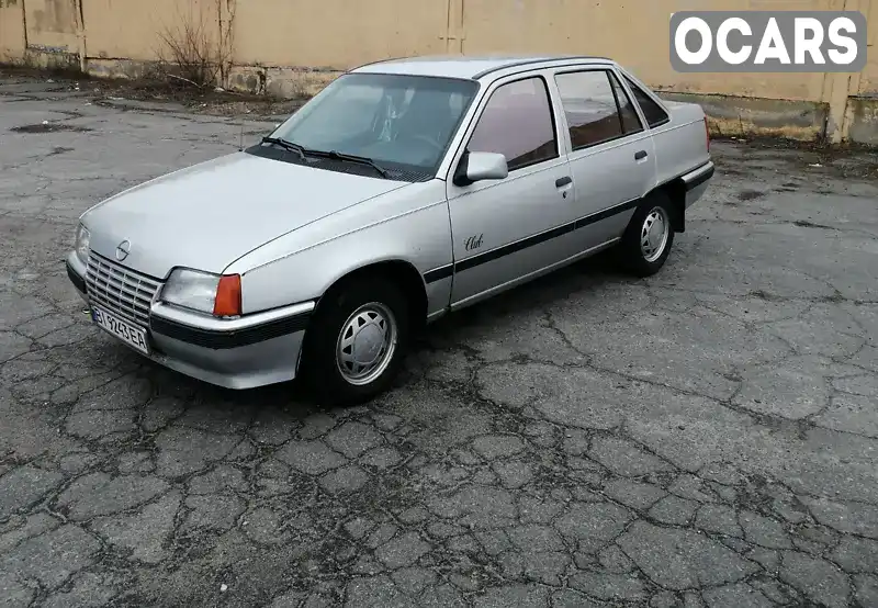 Седан Opel Kadett 1988 1.3 л. Ручна / Механіка обл. Полтавська, Лубни - Фото 1/21