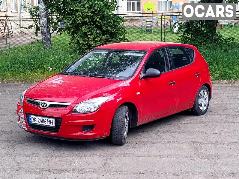 Хэтчбек Hyundai i30 2009 1.4 л. Ручная / Механика обл. Ровенская, Ровно - Фото 1/21