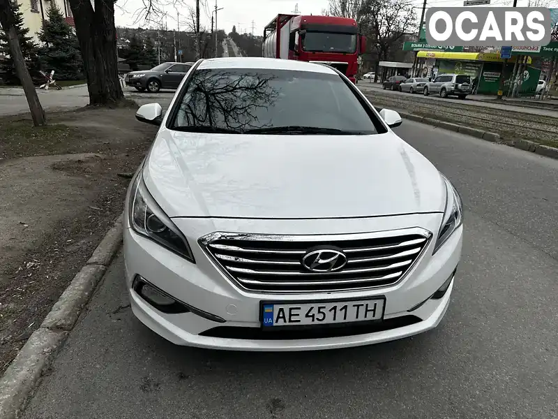 Седан Hyundai Sonata 2015 2 л. Автомат обл. Запорожская, Запорожье - Фото 1/5