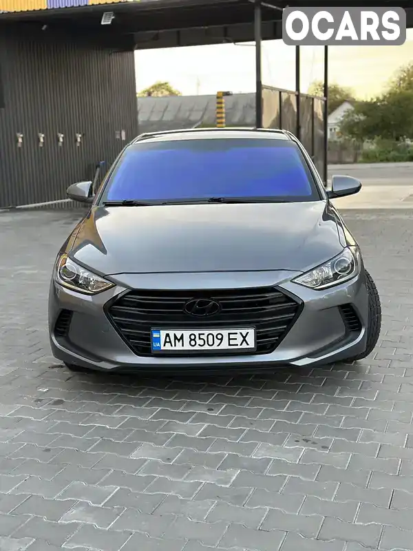 Седан Hyundai Elantra 2016 2 л. Автомат обл. Житомирська, Звягель - Фото 1/21