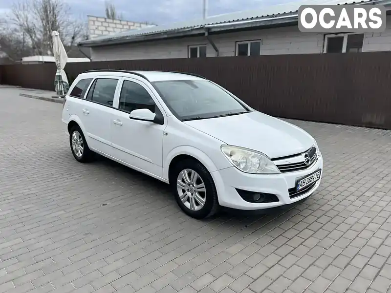 Универсал Opel Astra 2009 1.69 л. Ручная / Механика обл. Винницкая, Козятин - Фото 1/21