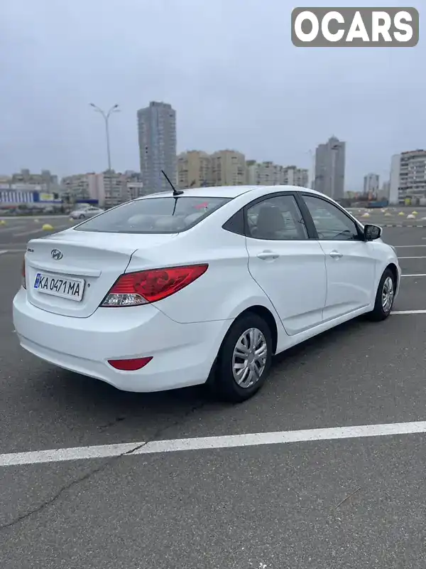 Седан Hyundai Accent 2012 1.6 л. Автомат обл. Киевская, Киев - Фото 1/21