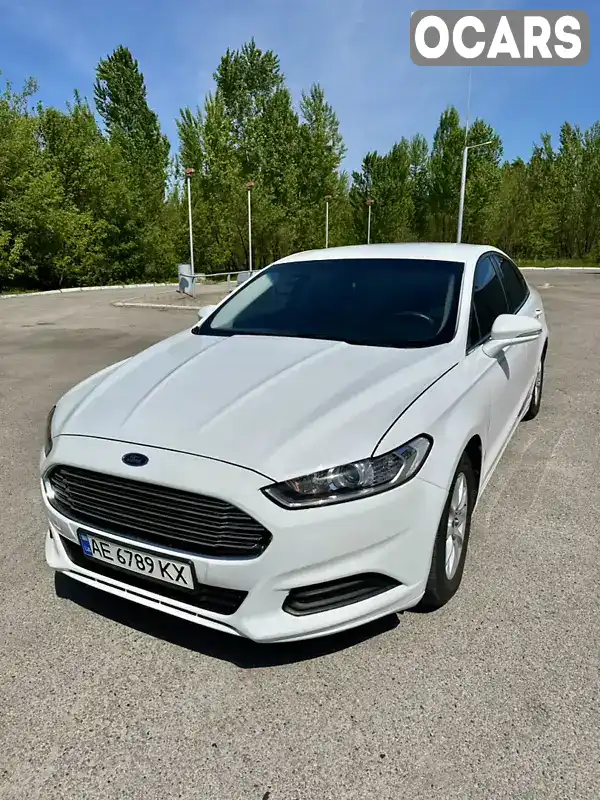 Седан Ford Fusion 2016 2.5 л. Автомат обл. Закарпатская, Ужгород - Фото 1/11