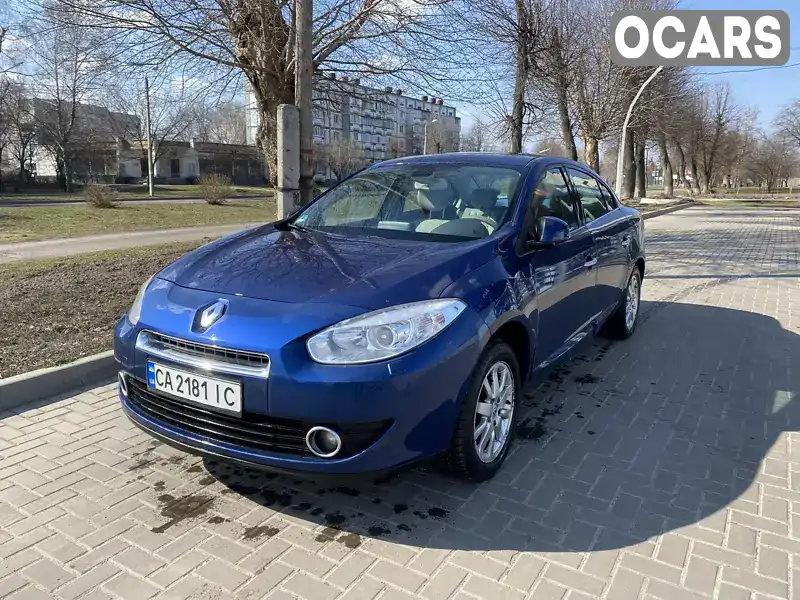 Седан Renault Fluence 2010 1.6 л. Ручная / Механика обл. Киевская, Киев - Фото 1/21