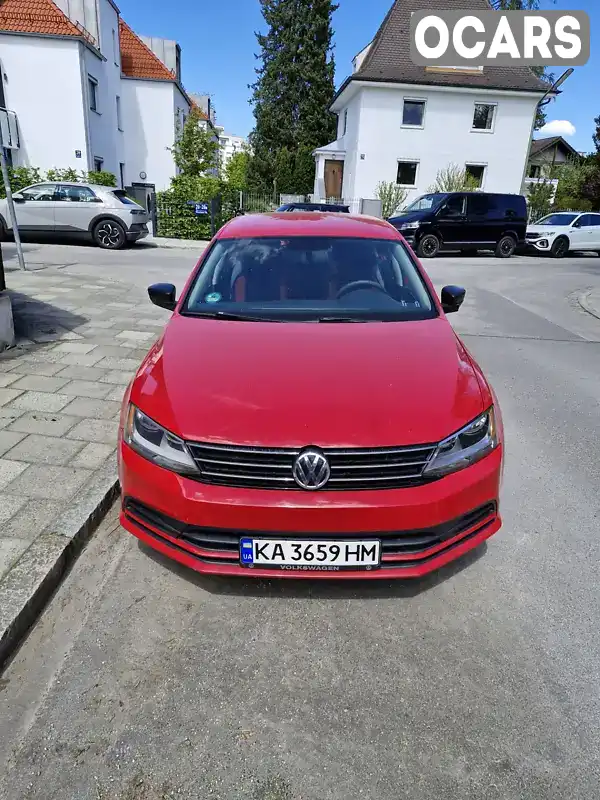 Седан Volkswagen Jetta 2015 1.8 л. Автомат обл. Киевская, Киев - Фото 1/12