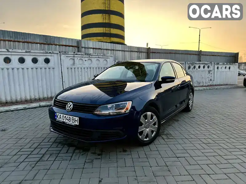 Седан Volkswagen Jetta 2014 1.8 л. Автомат обл. Київська, Київ - Фото 1/15