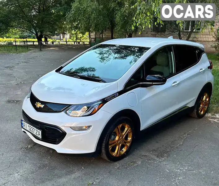 Хэтчбек Chevrolet Bolt EV 2017 null_content л. Вариатор обл. Киевская, Киев - Фото 1/17