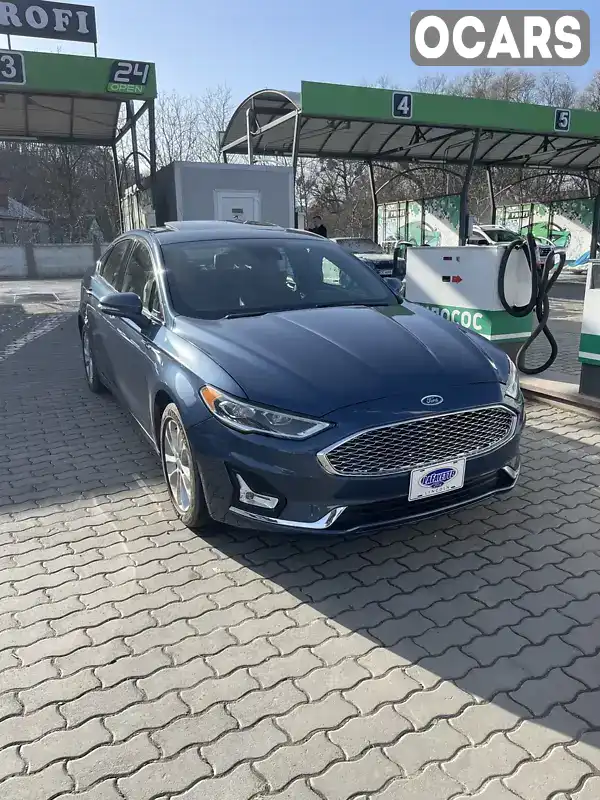 Седан Ford Fusion 2019 2 л. Вариатор обл. Черновицкая, Черновцы - Фото 1/18