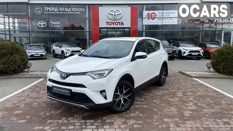 Позашляховик / Кросовер Toyota RAV4 2017 2.23 л. Автомат обл. Хмельницька, Хмельницький - Фото 1/11