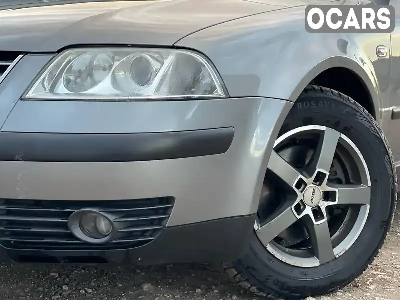 Седан Volkswagen Passat 2001 2 л. Автомат обл. Львовская, Золочев - Фото 1/21