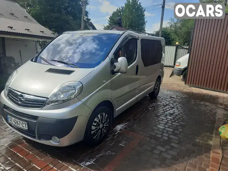 Минивэн Opel Vivaro 2011 2.46 л. Ручная / Механика обл. Черновицкая, Заставна - Фото 1/21