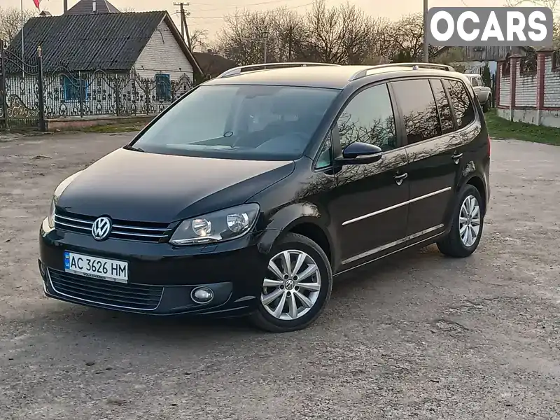 Мінівен Volkswagen Touran 2010 1.97 л. Ручна / Механіка обл. Волинська, Горохів - Фото 1/21