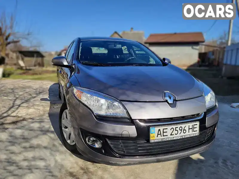 Хетчбек Renault Megane 2012 1.6 л. Ручна / Механіка обл. Дніпропетровська, location.city.pidhorodne - Фото 1/21