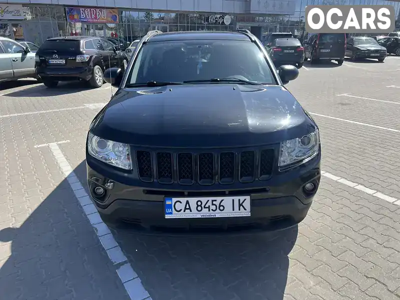 Внедорожник / Кроссовер Jeep Compass 2015 2 л. Автомат обл. Киевская, Вышневое - Фото 1/9