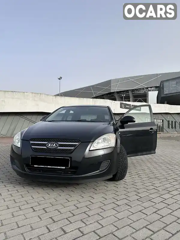 Хетчбек Kia Ceed 2008 1.6 л. Ручна / Механіка обл. Львівська, Львів - Фото 1/10