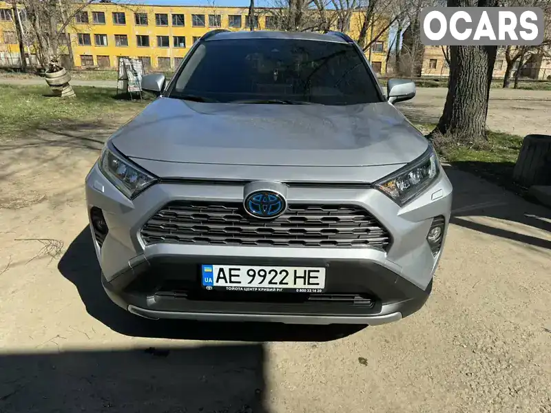 Позашляховик / Кросовер Toyota RAV4 2020 2.49 л. Автомат обл. Дніпропетровська, Покров (Орджонікідзе) - Фото 1/21