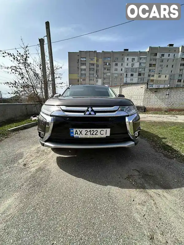 Внедорожник / Кроссовер Mitsubishi Outlander 2017 2.4 л. Вариатор обл. Харьковская, Харьков - Фото 1/21