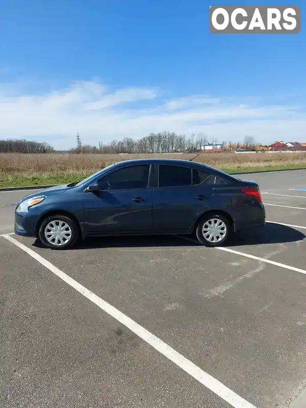 Седан Nissan Versa 2016 1.6 л. Автомат обл. Винницкая, Винница - Фото 1/21